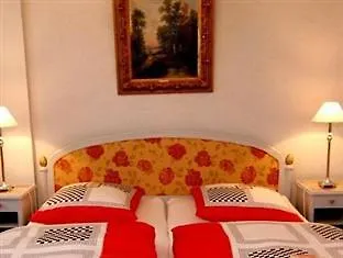Hotel Askanischer Hof 3*