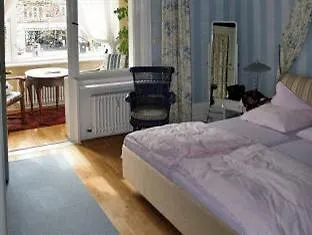 Askanischer Hof 3*