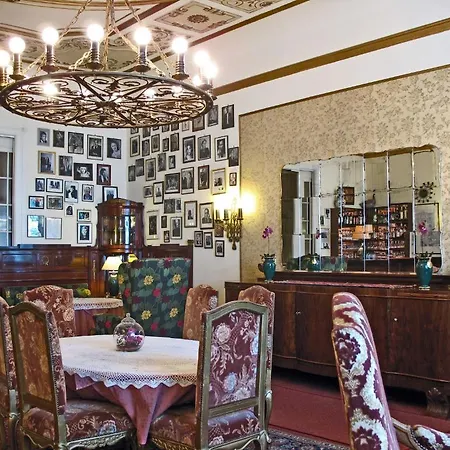 Askanischer Hof Hotel 3*